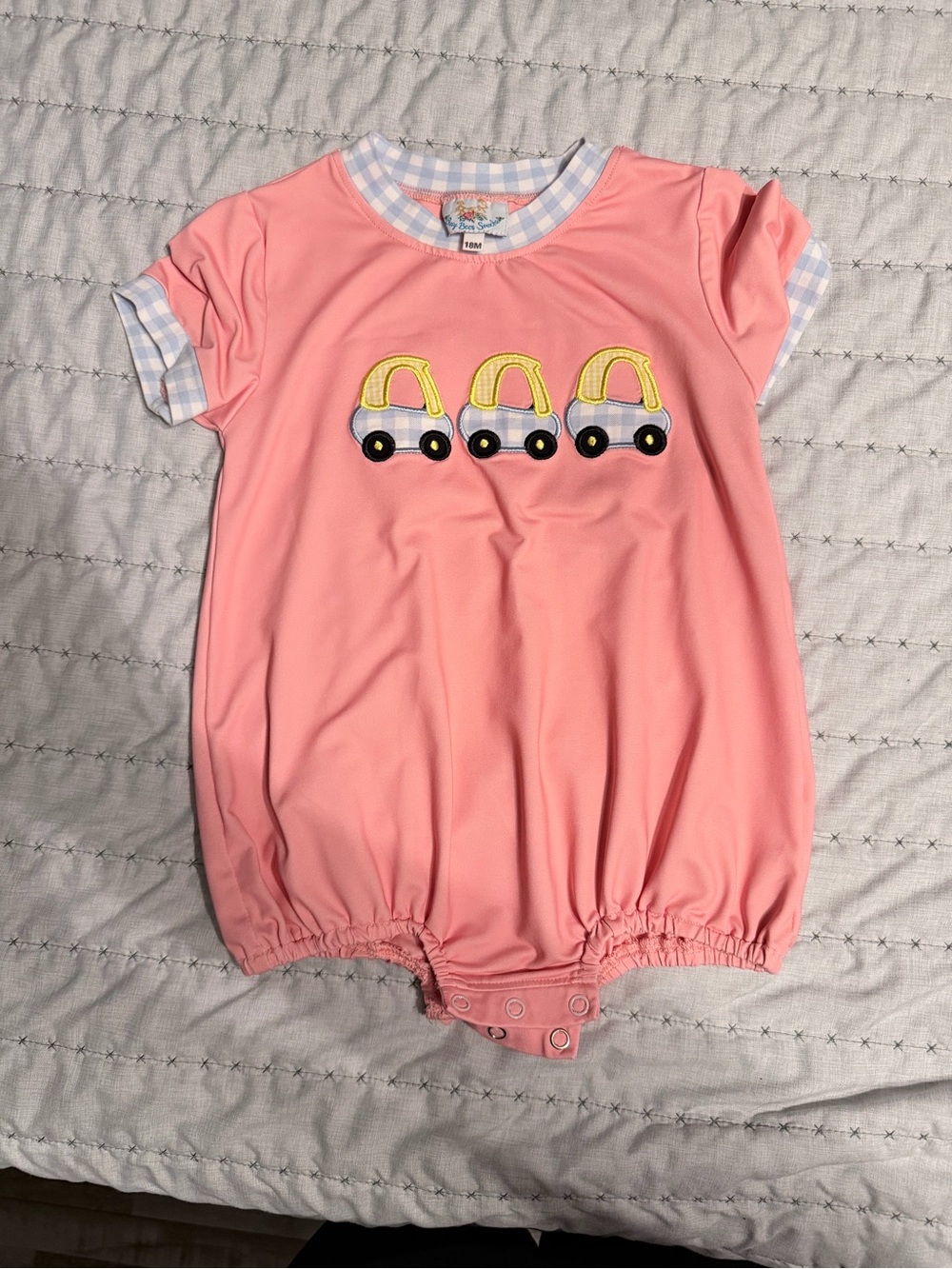Coral bubble with appliqué